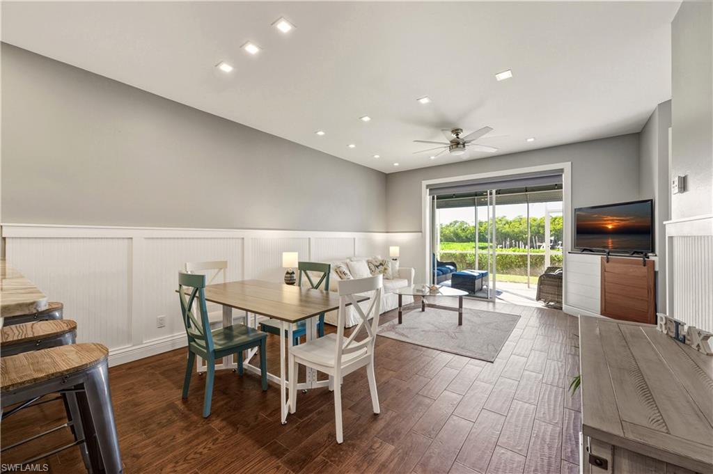 230 Newport Dr 602 Property Photo 8