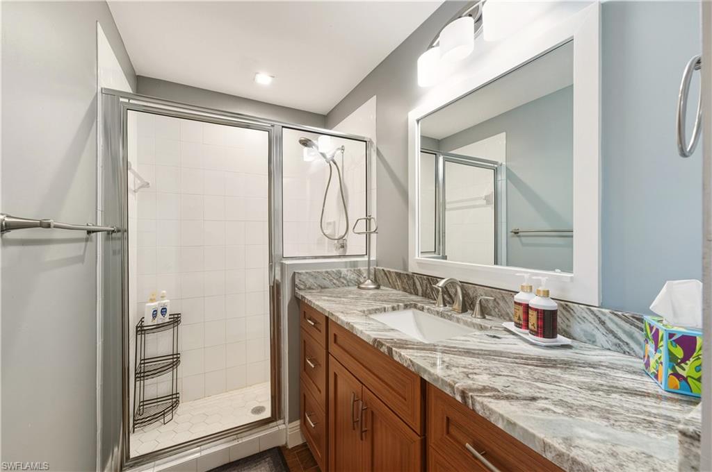 230 Newport Dr 602 Property Photo 16