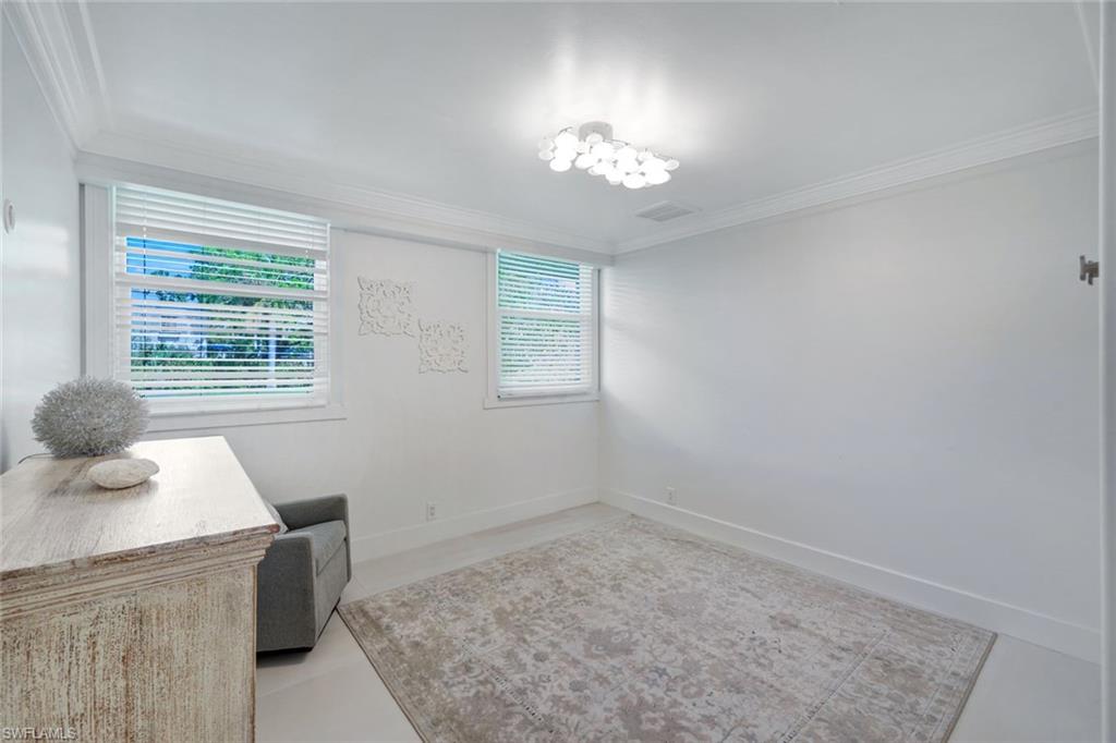 2943 Valencia Way Property Photo 26