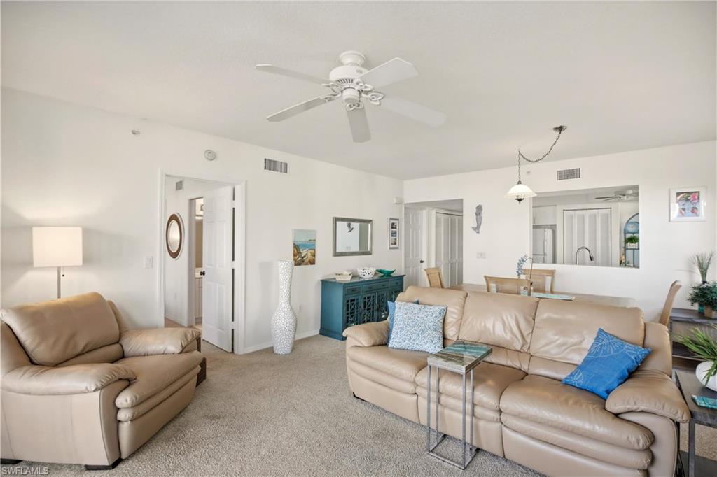 4421 Bay Beach Ln 611 Property Photo 7