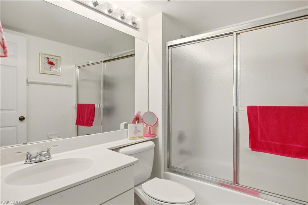 4421 Bay Beach Ln 611 Property Photo 23