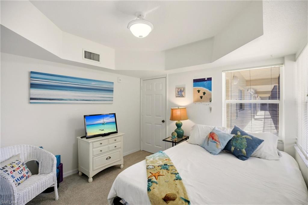 4421 Bay Beach Ln 611 Property Photo 26