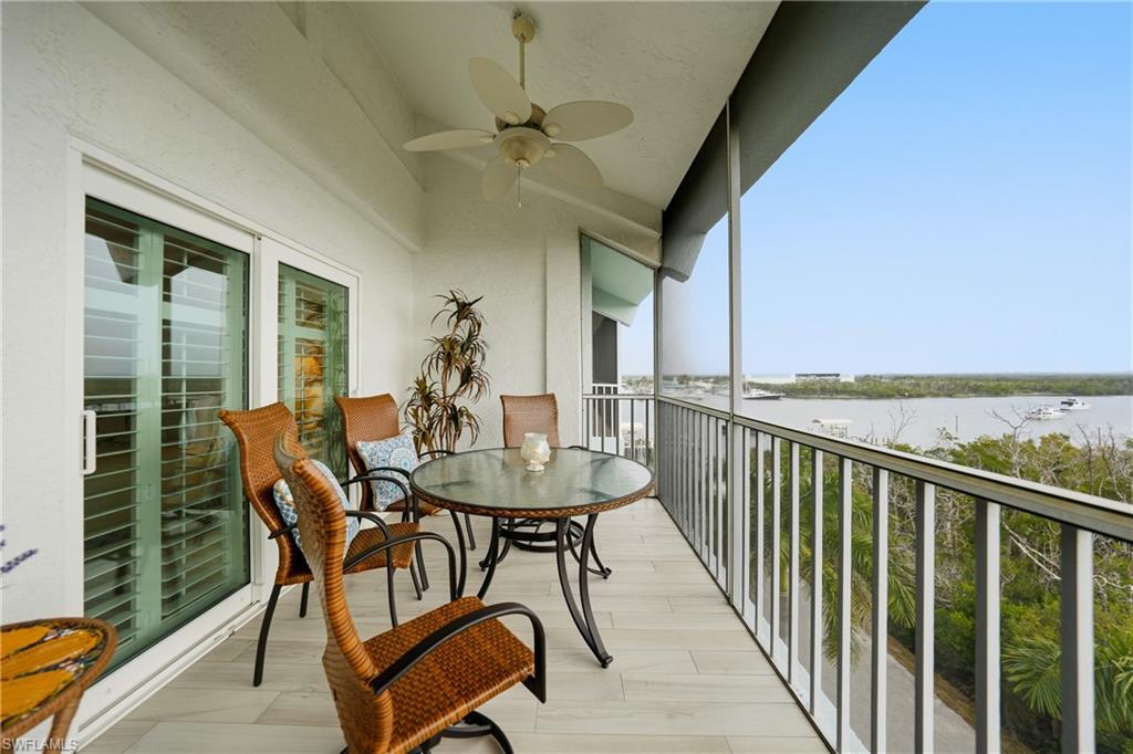 345 Mango St 604 Property Photo 2