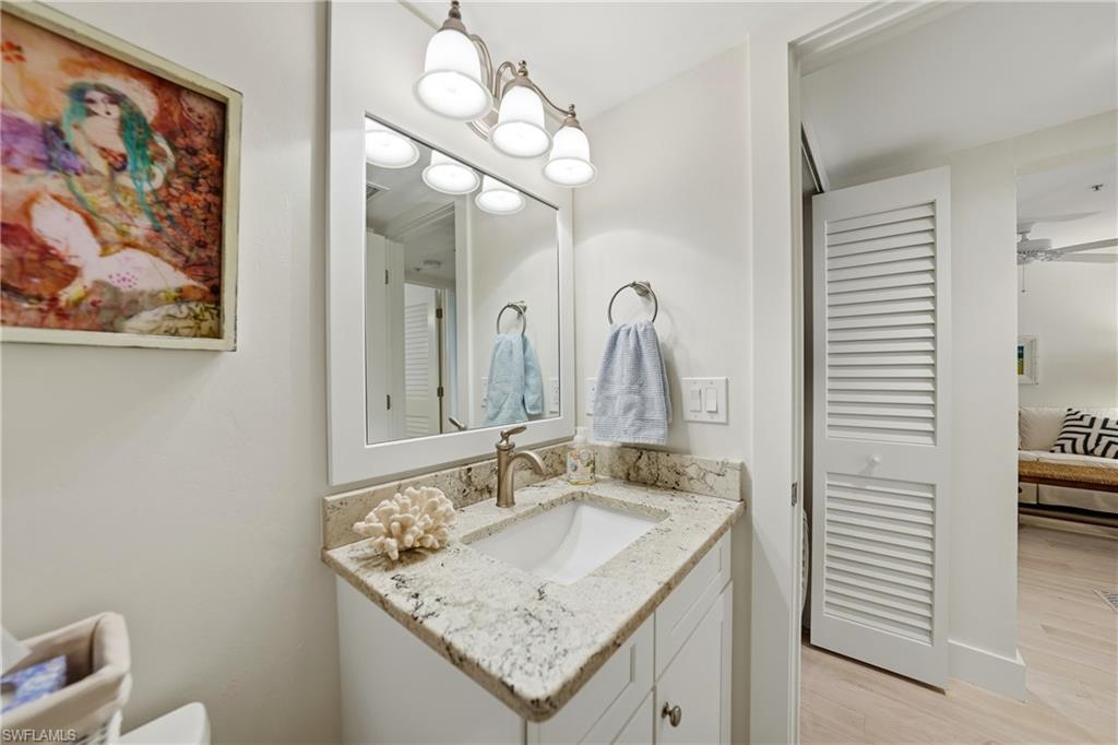 345 Mango St 604 Property Photo 26