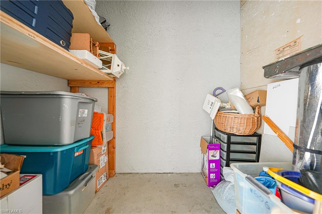 345 Mango St 604 Property Photo 33