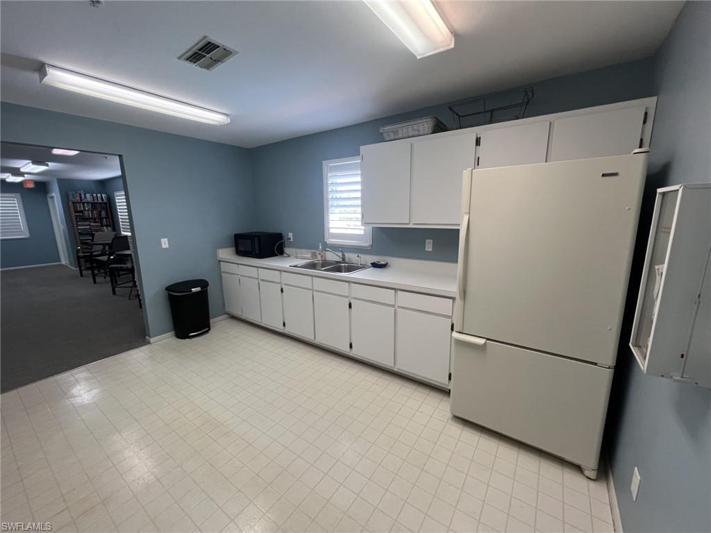 345 Mango St 604 Property Photo 38