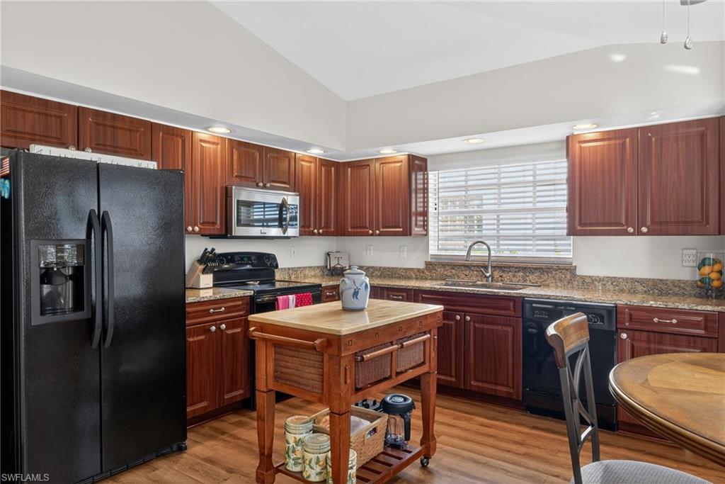 1790 Corona Del Sire Dr Property Photo 14