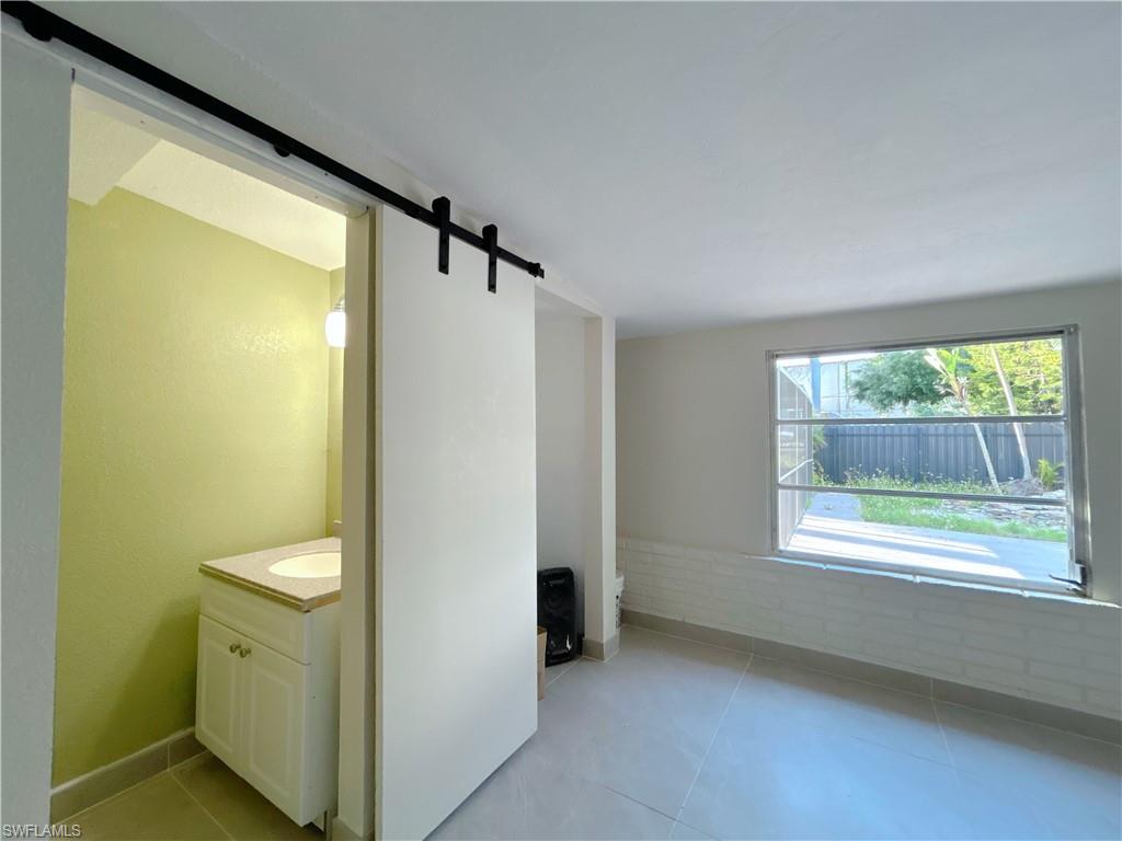 48 W North Shore Ave Property Photo 24