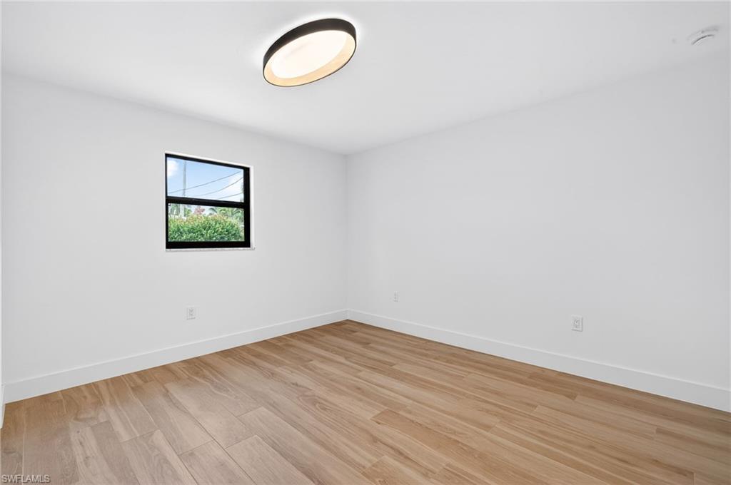 1433 Paloma Dr Property Photo 21