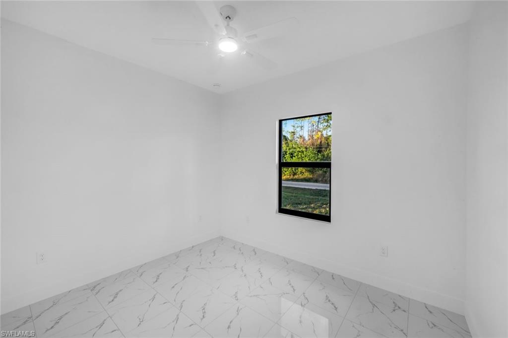4805/4807 29th St Sw Property Photo 17