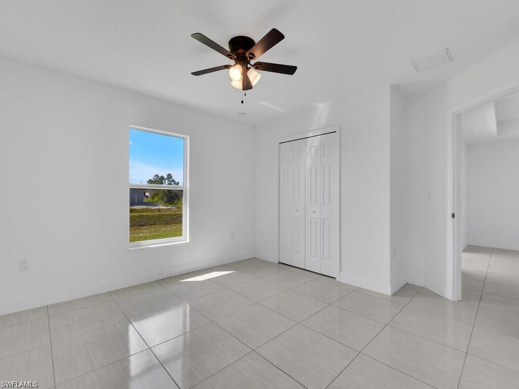 716/718 Harry Ave S Property Photo 14