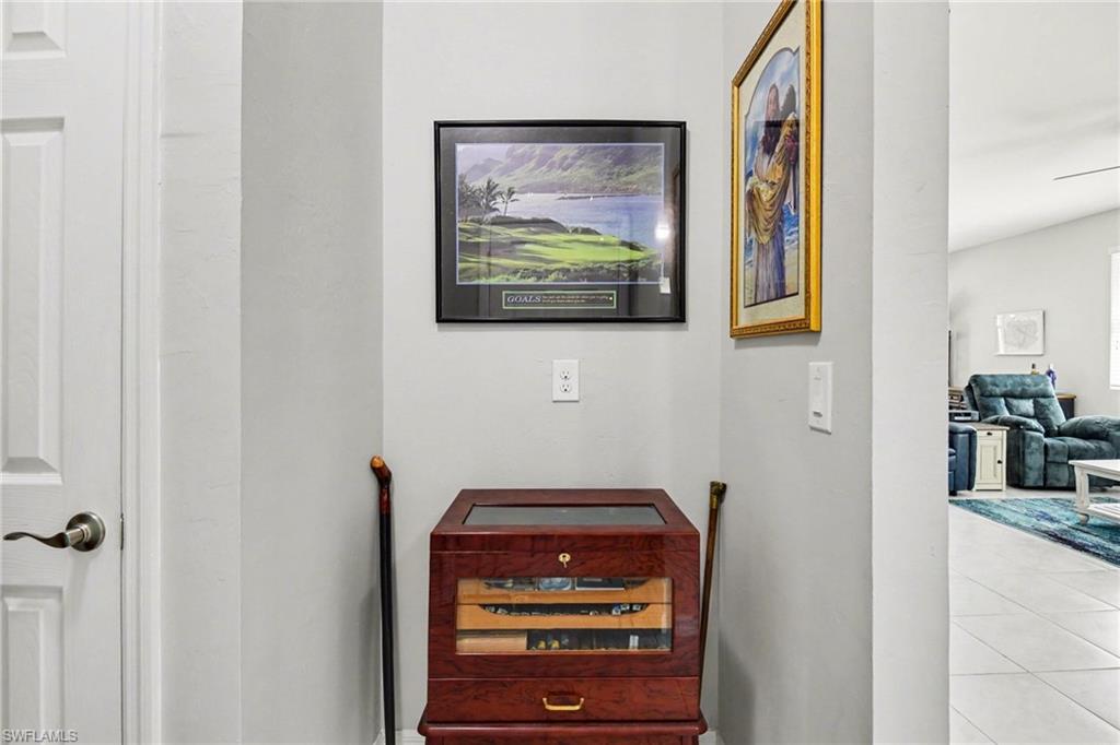 15154 Yellow Wood Dr Property Photo 25
