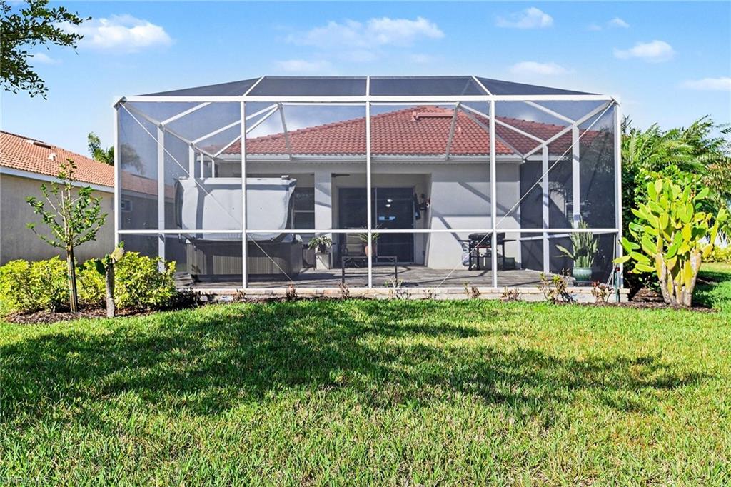 15154 Yellow Wood Dr Property Photo 34