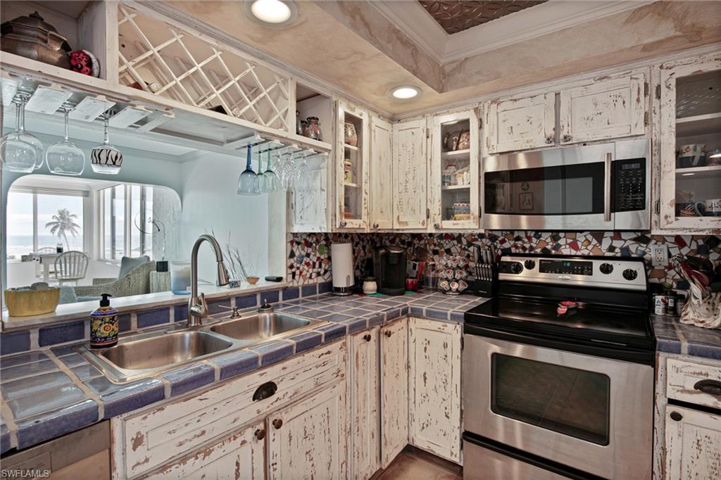 6672 Estero Blvd A511 Property Photo 12