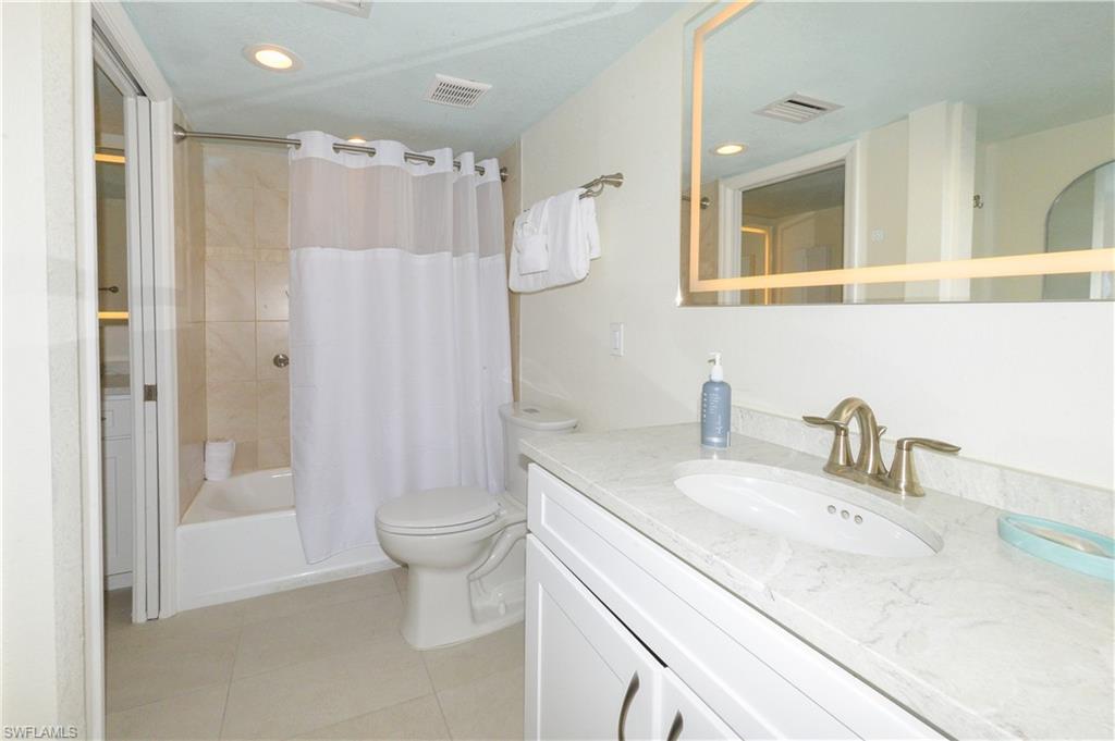 2255 W Gulf Dr 121 Property Photo 13