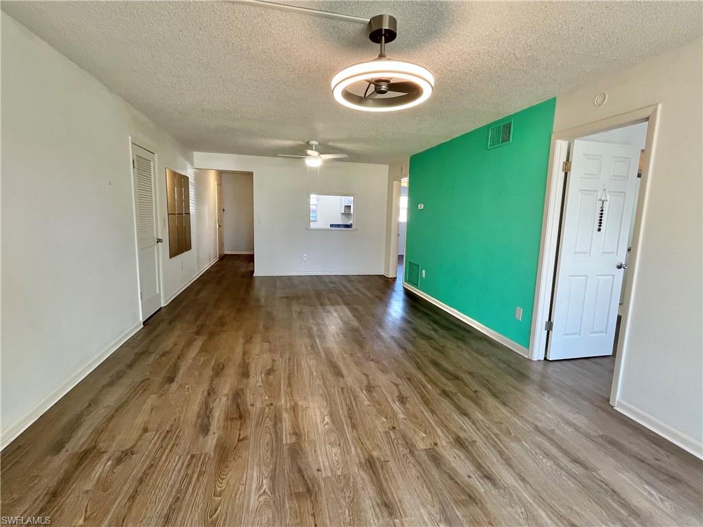 1356 Myerlee Country Club Blvd 2 Property Photo 17