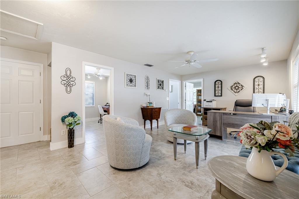 164 Pondella Rd Property Photo 10