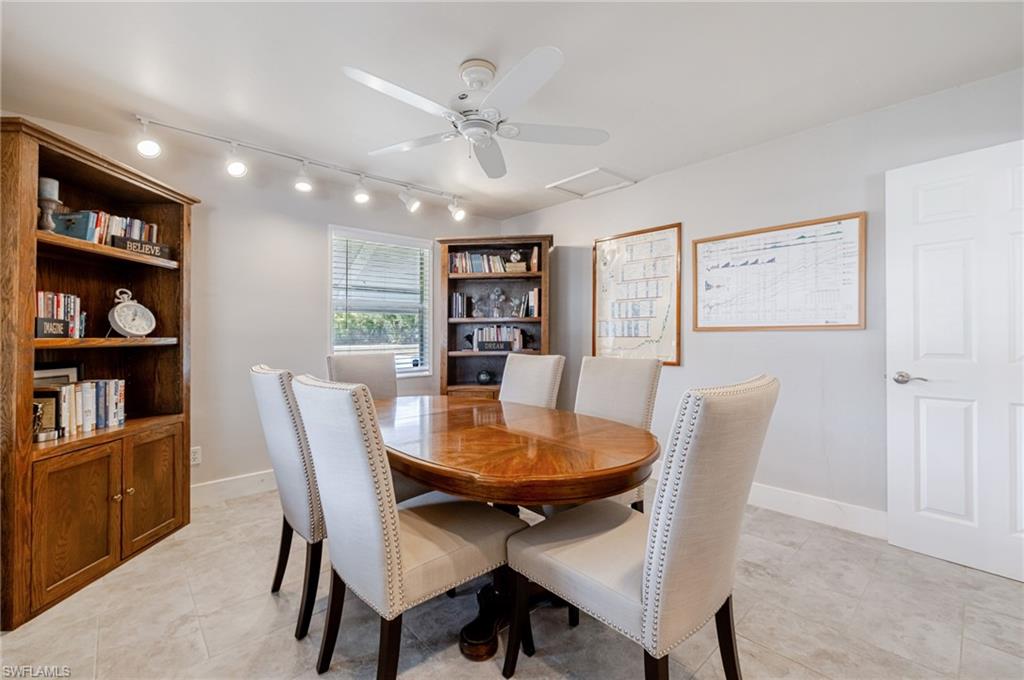 164 Pondella Rd Property Photo 17