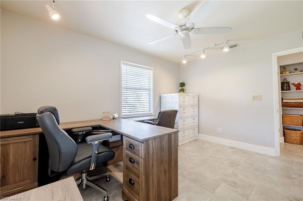 164 Pondella Rd Property Photo 19