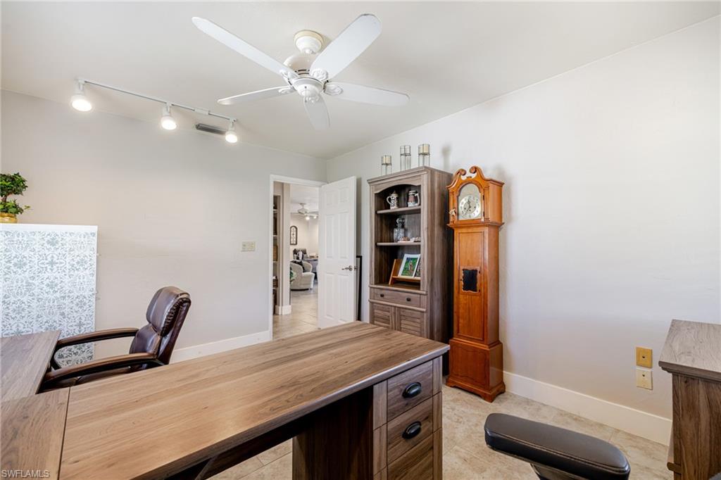 164 Pondella Rd Property Photo 20