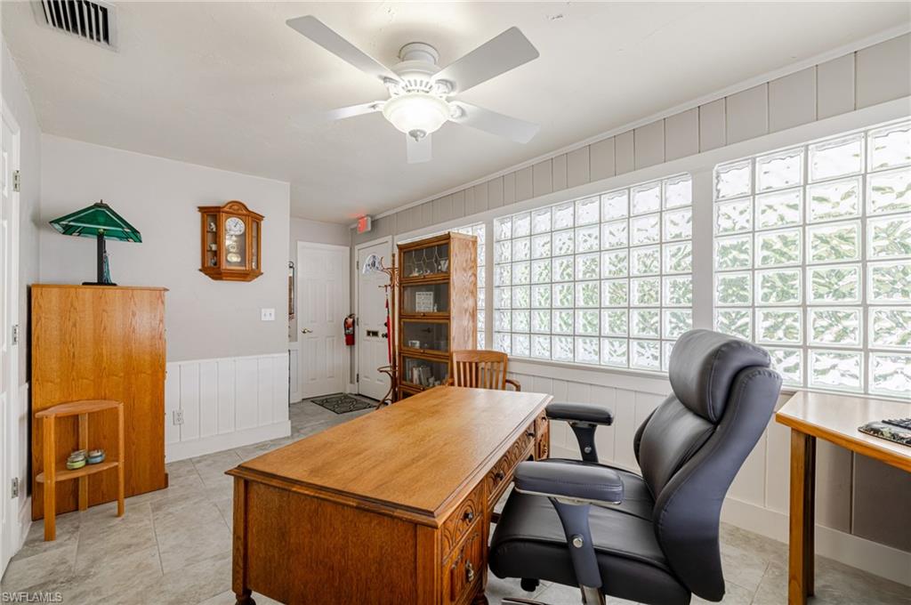 164 Pondella Rd Property Photo 24