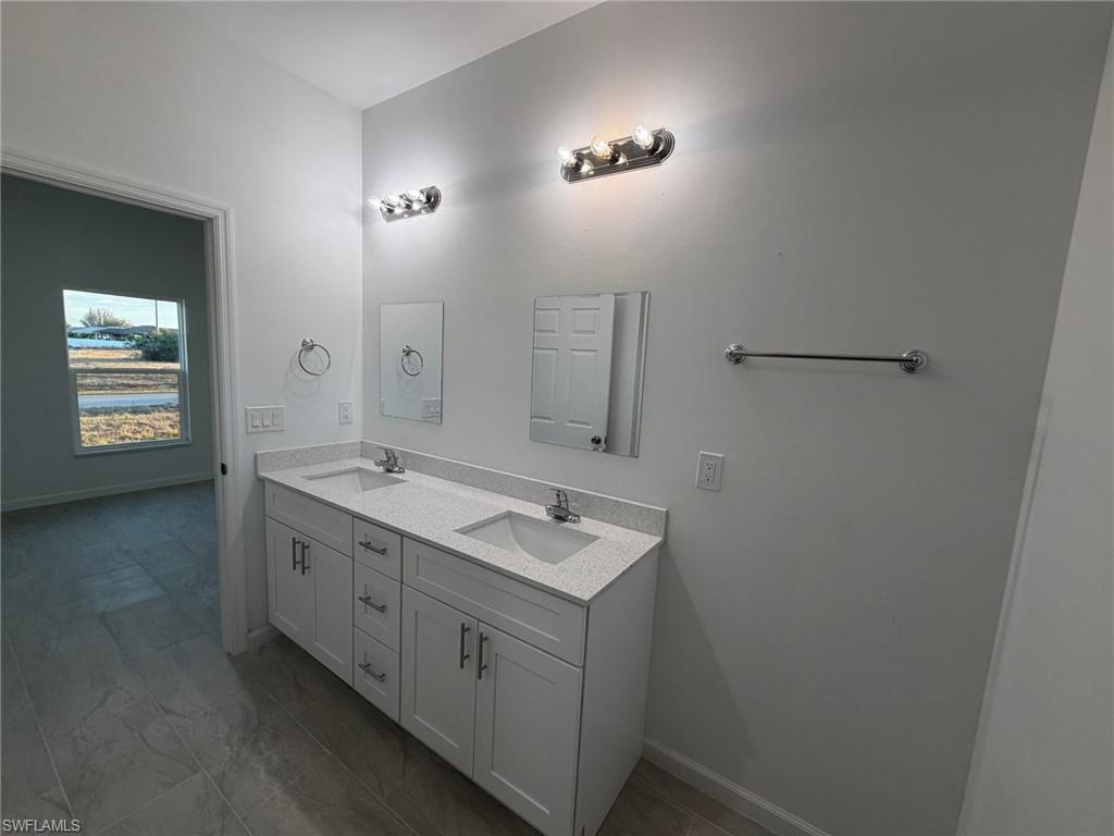 3307 10th St Sw Property Photo 11