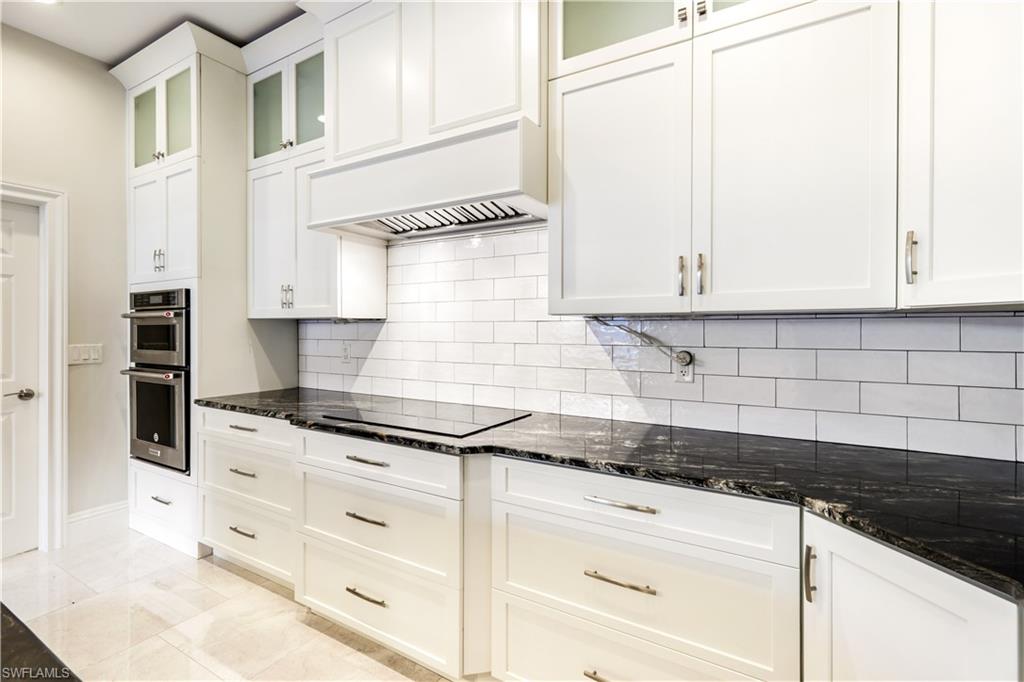 5652 Kensington Loop Property Photo 8