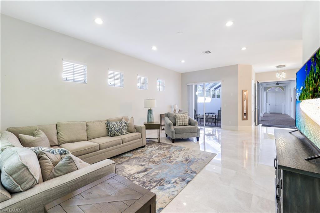 5652 Kensington Loop Property Photo 13