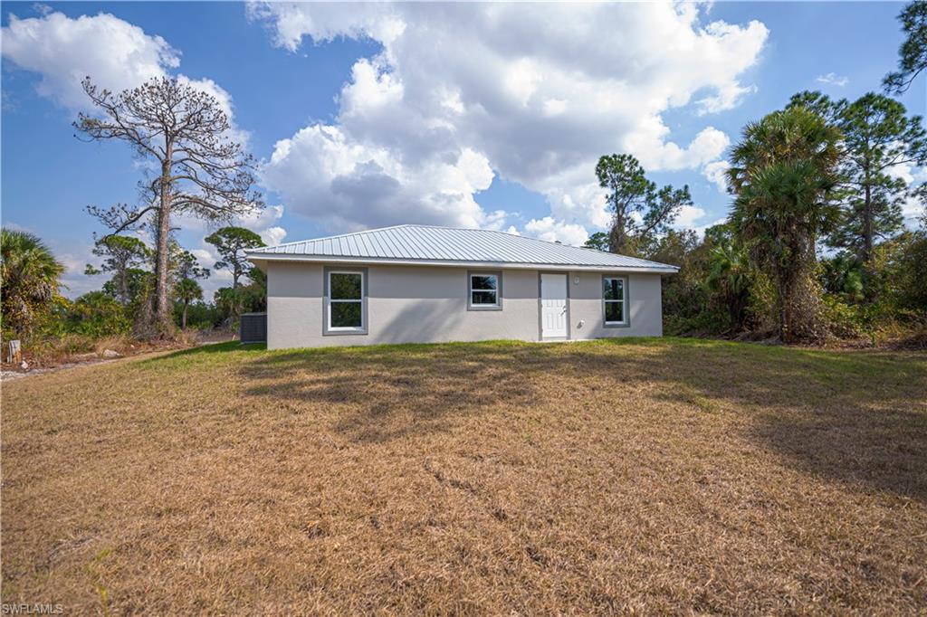 6203 Hob Ct Property Photo 3