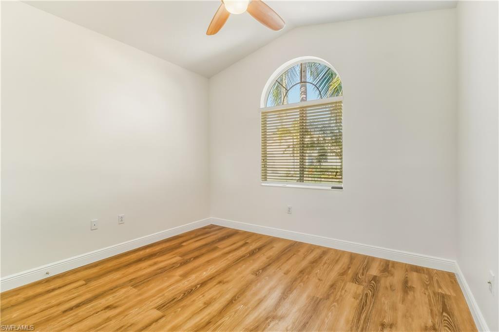 8622 Sumner Ave Property Photo 34