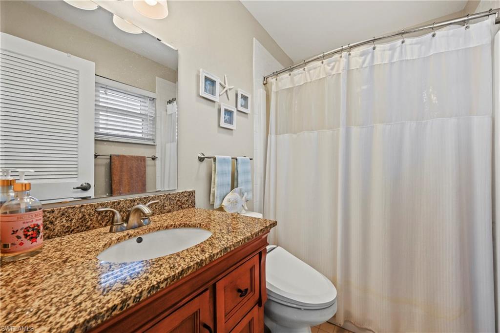 9290 Lake Park Dr 201 Property Photo 14