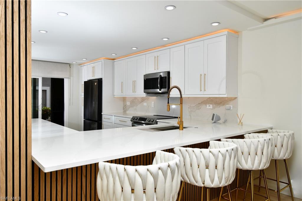 16290 Kelly Cove Dr 254 Property Photo 18