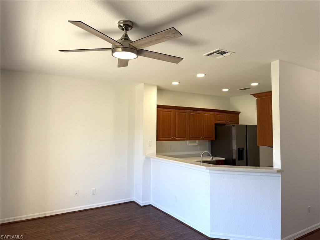 1376 Weeping Willow Ct Property Photo 15
