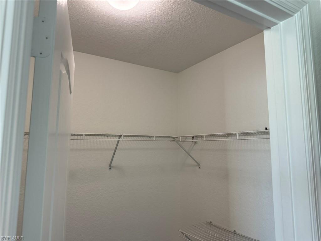 1376 Weeping Willow Ct Property Photo 35