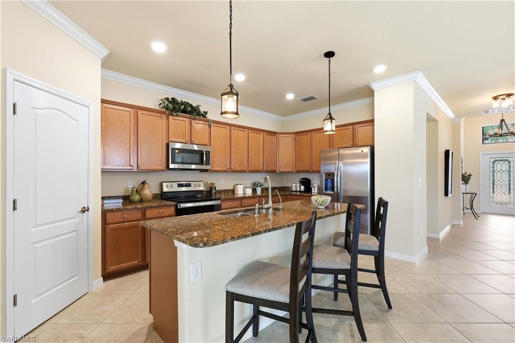 10976 Cherry Laurel Dr Property Photo 8