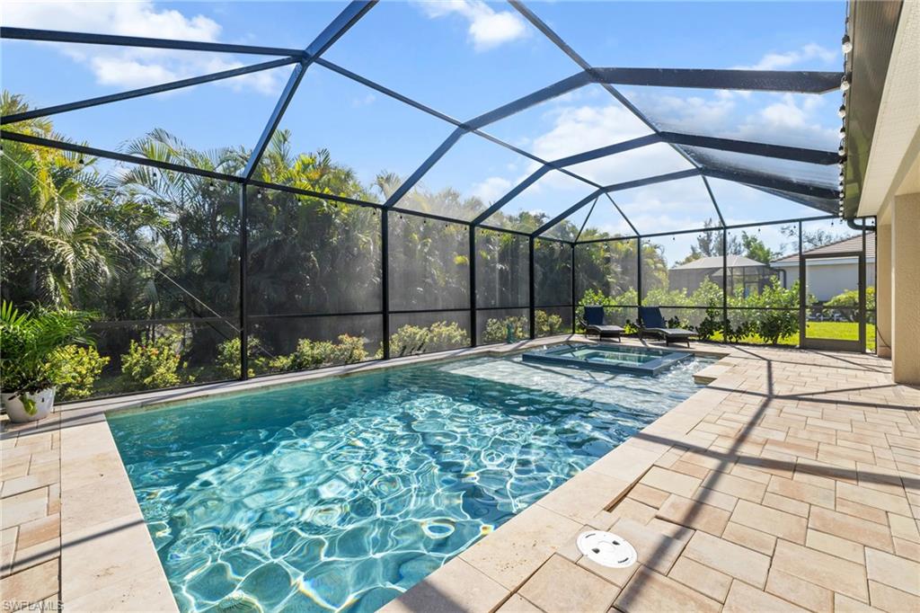 15361 Floresta Ln Property Photo 25
