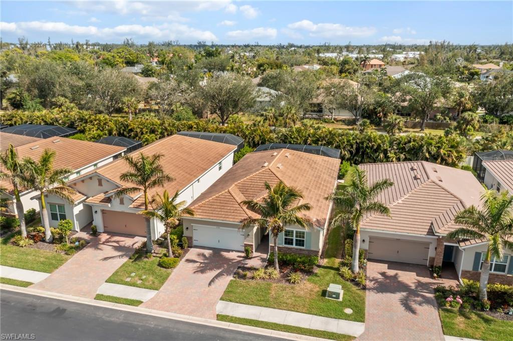15361 Floresta Ln Property Photo 33