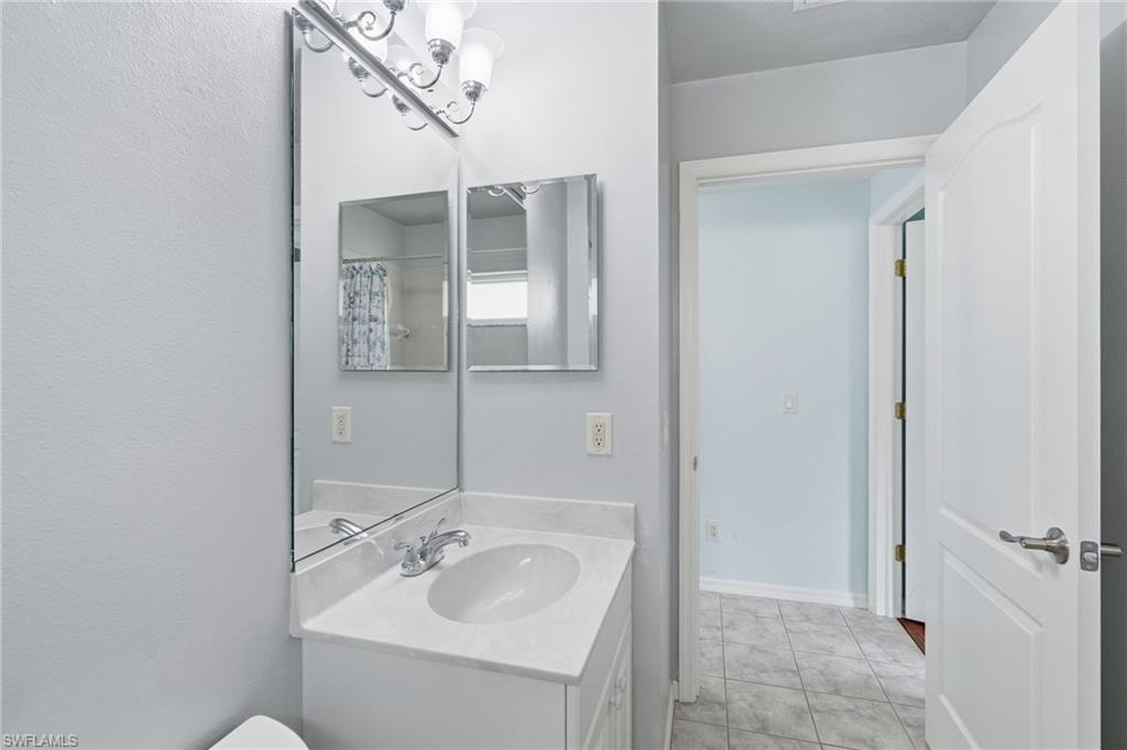 2803 Sw 34th Ter Property Photo 22