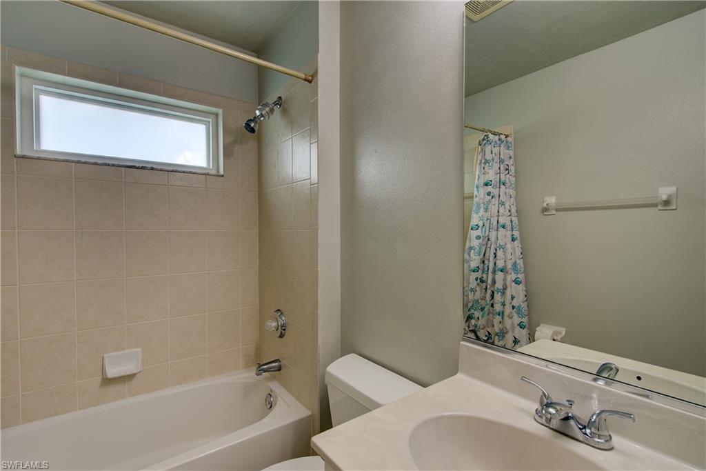 2803 Sw 34th Ter Property Photo 23