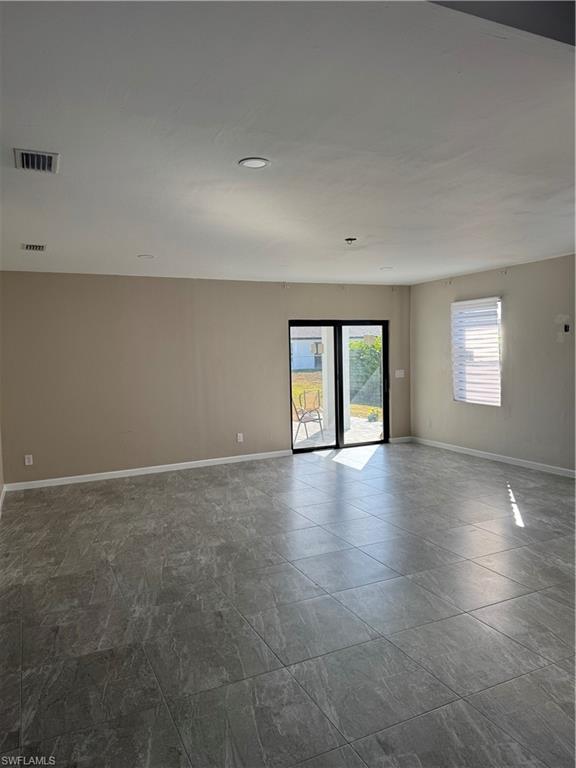 1004 Diplomat Pkwy W Property Photo 4