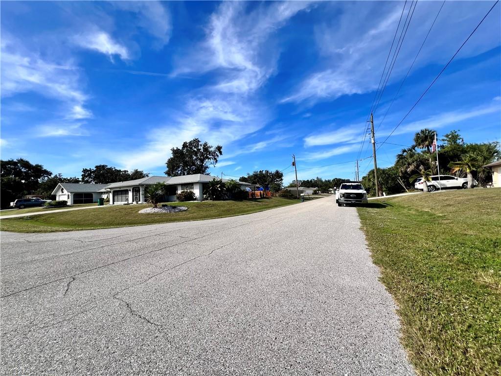 1130 Seacrest Dr Nw Property Photo 3