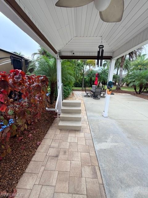 10348 Prairie Iris Trl Property Photo 15