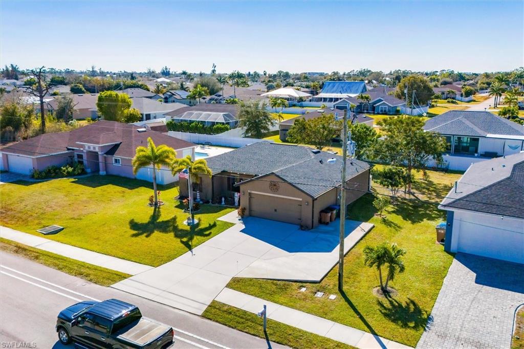 1826 Sw Trafalgar Pkwy Property Photo 5