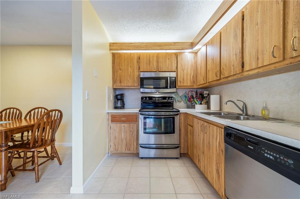 1550 Park Meadows Dr 2 Property Photo 14