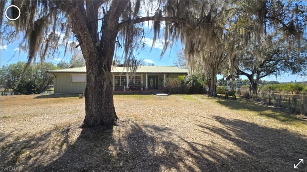 1209 County Rd 78 Property Photo 1