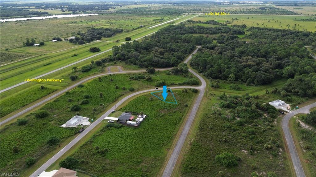 770 Shark Ln Property Photo 3