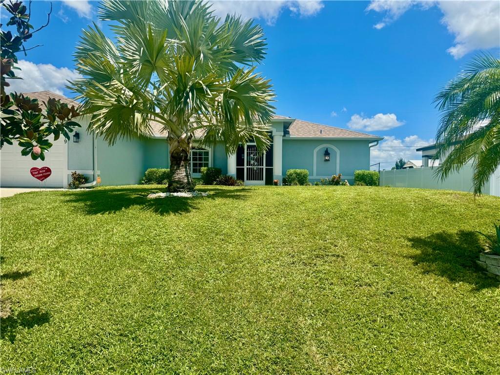 919 Nw 6th Pl Property Photo 2