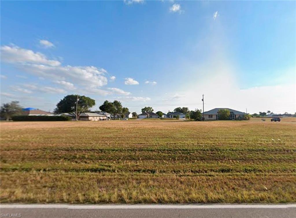 2108 Diplomat Pkwy E Property Photo 2