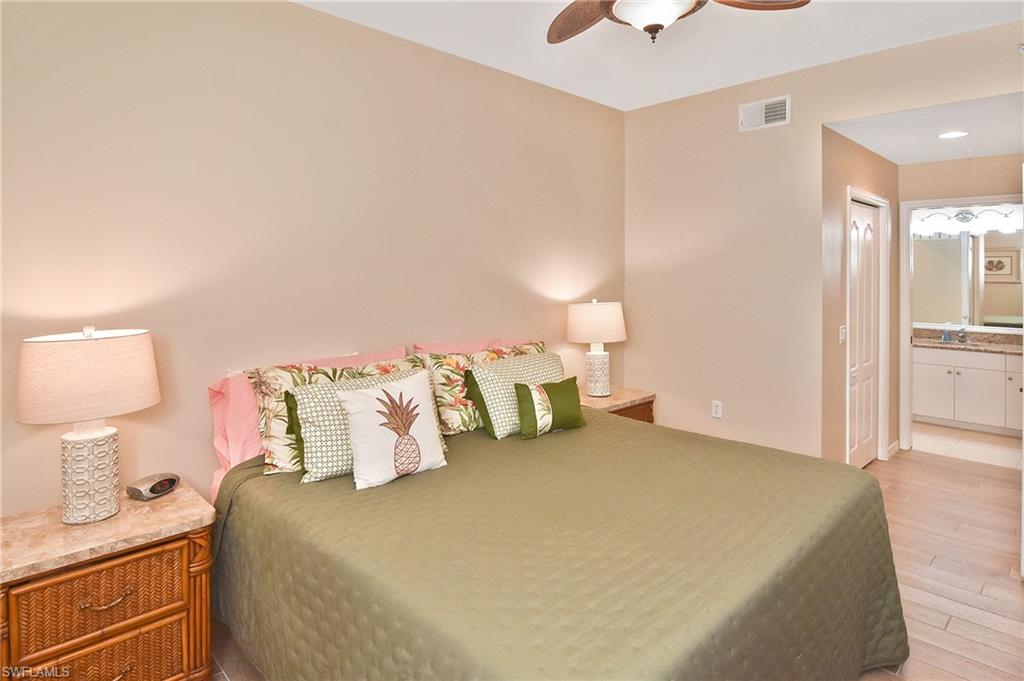 10361 Butterfly Palm Dr 723 Property Photo 27