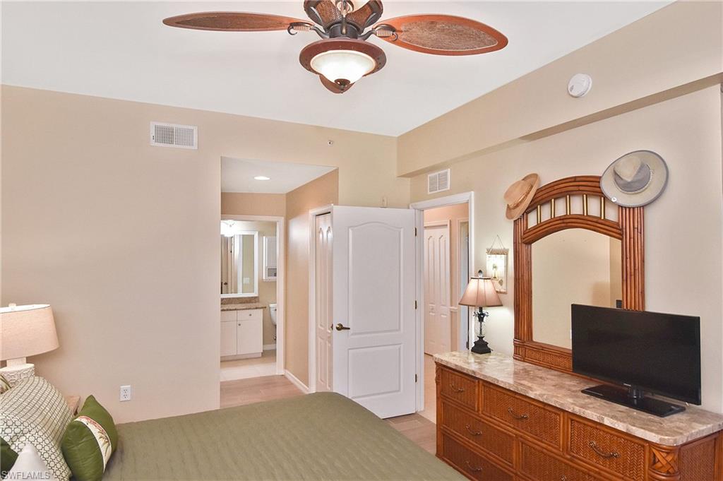 10361 Butterfly Palm Dr 723 Property Photo 28
